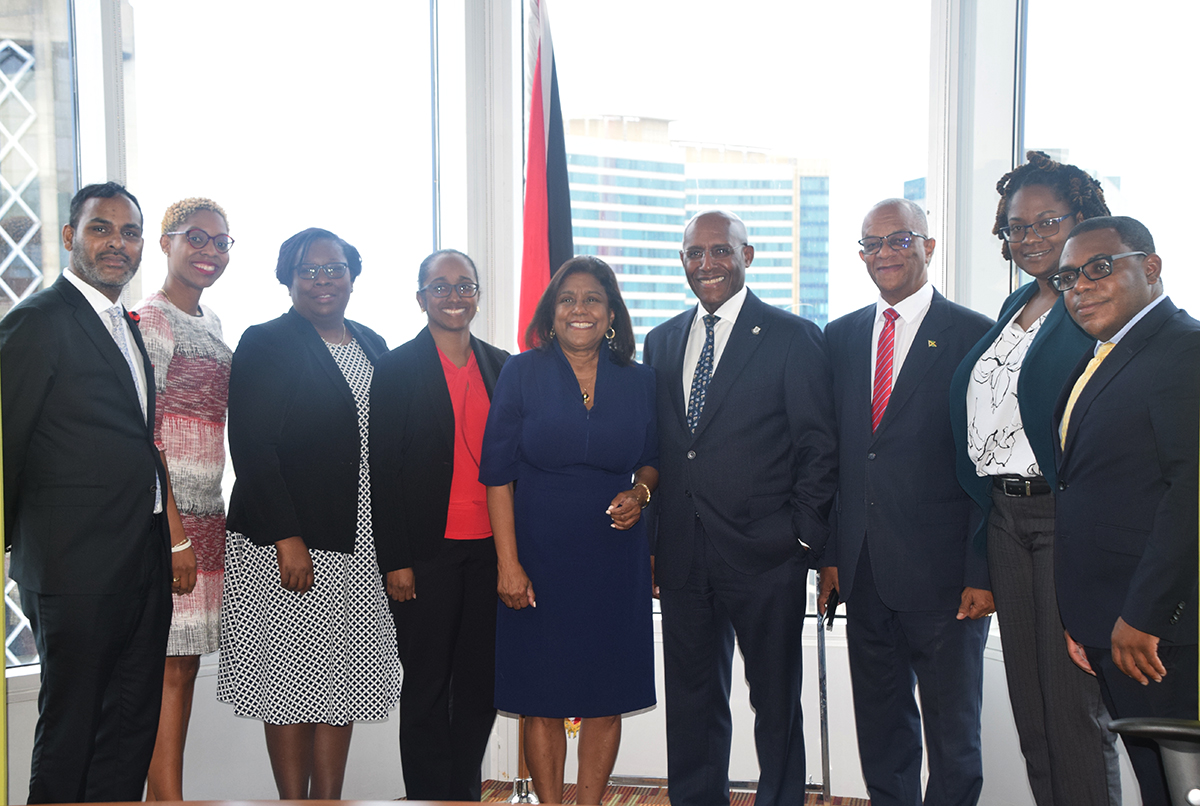 Ministers of Industry Commit to Improving Trade Relations between