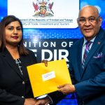 Photo of the Minister of Trade with New Chairman of the board of eTecK