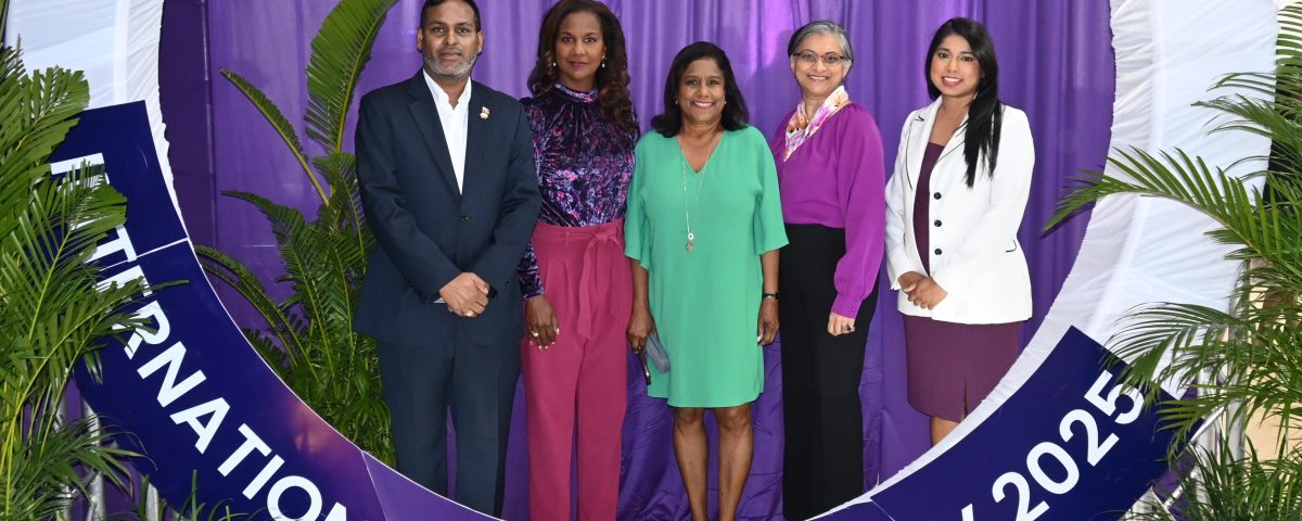 Senator the Honourable Paula Gopee-Scoon, Minister of Trade and Industry (centre), with Ms. Camille Chattoor, General Manager of Caribbean Bottlers and Director of the Trinidad and Tobago Chamber of Industry and Commerce (2nd from left), Mr. Randall Karim, Permanent Secretary in the Ministry of Trade (1st from left). To the Minister’s right is Mrs. Ava Mahabir-Dass, Deputy Permanent Secretary (Ag.) in the Ministry of Trade and Industry, and Ms. Candice Lackhansingh, Director, Policy and Strategy in the Ministry of Trade and Industry.