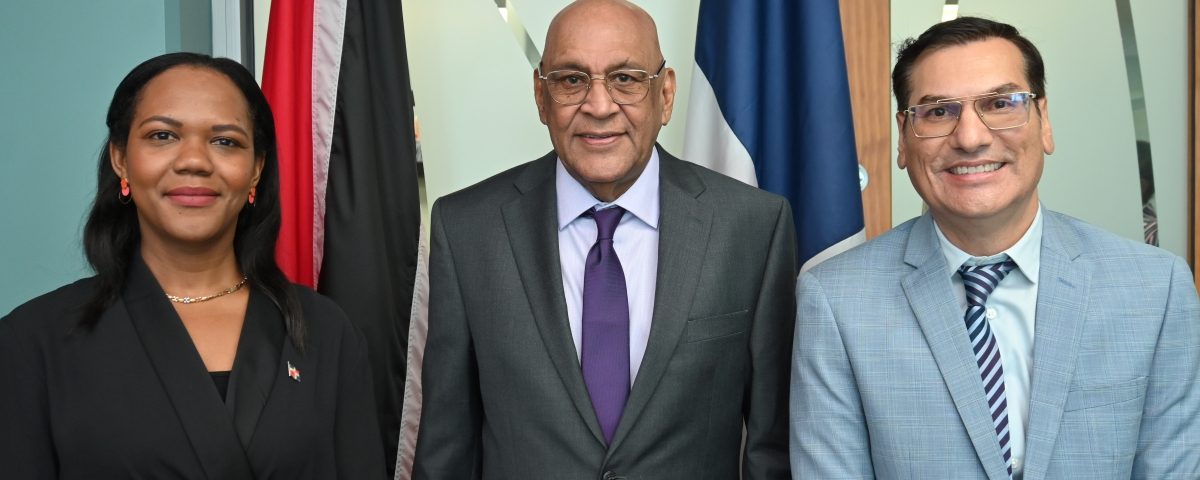 Senator the Honourable Satyakama Maharaj, Minister of Trade, Investment and Tourism (centre), with Ms. Ana Suero Santana, Chargé d’Affaires, a.i., of the Embassy of the Dominican Republic in Port of Spain (left), and Dr. Colin Neil Gosine, Parliamentary Secretary in the Ministry, following today’s meeting at the Ministry’s headquarters.