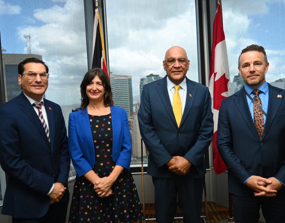 Group photo of Minister of Trade, Parliamentary Secretary of the Ministry of Trade, Investment and Tourism, Director General for Central America and the Caribbean, Global Affairs Canada, High Commissioner for Canada to the Republic of Trinidad and Tobago